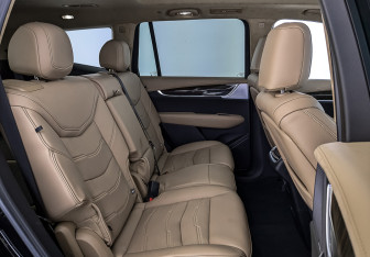 Новый Cadillac XT6 2023 (12 фото)