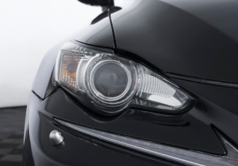 Подержанный автомобиль Lexus IS Sedan 2014 года (19 фото)