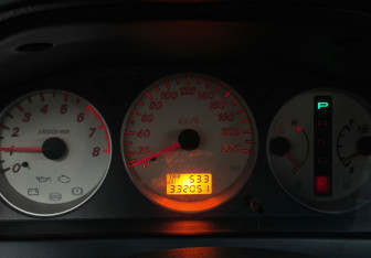 Подержанный автомобиль Mitsubishi Lancer Sedan 2006 года (14 фото)