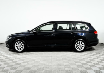 Подержанный автомобиль Volkswagen Passat Wagon 2017 года (3 фото)