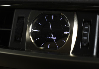 Подержанный автомобиль Lexus LX 2021 года (24 фото)