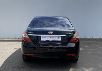 Подержанный автомобиль Geely Emgrand EC7 Sedan 2013 года (6 фото)