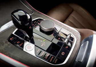 Подержанный автомобиль BMW X5 2019 года (28 фото)