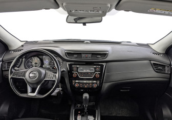 Подержанный автомобиль Nissan Qashqai 2020 года (14 фото)