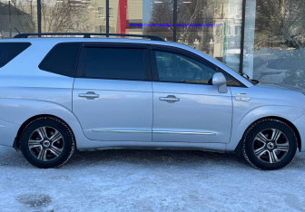 Подержанный автомобиль SsangYong Stavic 2014 года (4 фото)