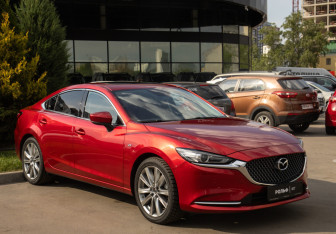 Подержанный автомобиль Mazda 6 Sedan 2023 года (2 фото)