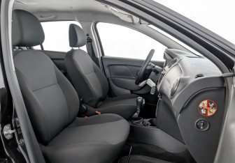 Подержанный автомобиль Renault Logan Sedan 2021 года (23 фото)