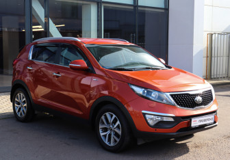 Подержанный автомобиль Kia Sportage 2014 года (3 фото)