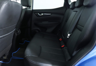 Подержанный автомобиль Nissan Qashqai 2019 года (10 фото)