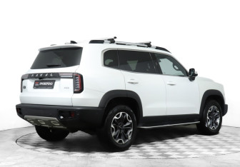 Подержанный автомобиль Haval Dargo 2022 года (5 фото)