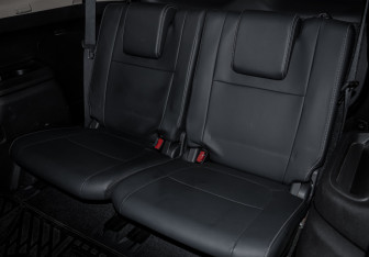 Подержанный автомобиль Mitsubishi Outlander 2021 года (16 фото)