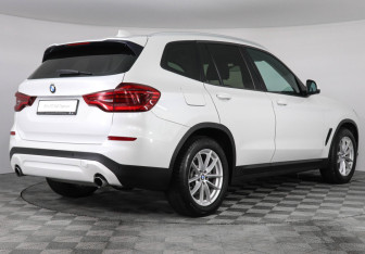 Подержанный автомобиль BMW X3 2018 года (2 фото)