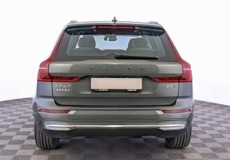 Новый Volvo XC60 2025 (6 фото)