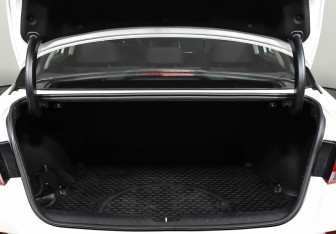 Подержанный автомобиль Kia Optima Sedan 2020 года (17 фото)