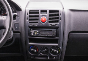 Подержанный автомобиль Hyundai Getz 2010 года (14 фото)