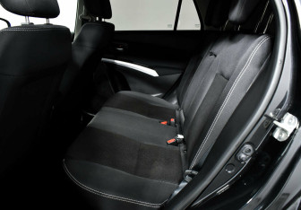 Подержанный автомобиль Suzuki SX4 Hatchback 2018 года (11 фото)