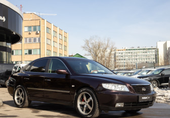 Подержанный автомобиль Hyundai Grandeur 2007 года (2 фото)