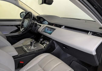 Подержанный автомобиль Land Rover Range Rover Evoque 2020 года (11 фото)