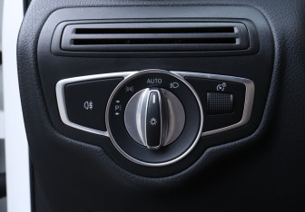 Подержанный автомобиль Mercedes-Benz GLC Coupe 2019 года (19 фото)