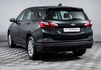 Подержанный автомобиль Chevrolet Equinox 2018 года (7 фото)