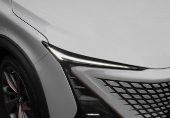 Подержанный автомобиль Changan UNI-T 2020 года (27 фото)