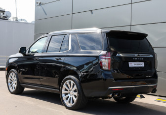 Подержанный автомобиль Chevrolet Tahoe 2022 года (8 фото)