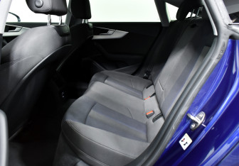 Подержанный автомобиль Audi A5 Liftback 2018 года (12 фото)
