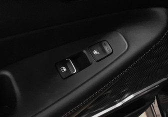 Подержанный автомобиль Hyundai Santa Fe 2022 года (22 фото)