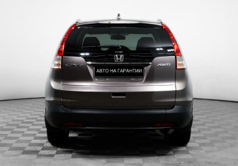 Подержанный автомобиль Honda CR-V 2014 года (6 фото)