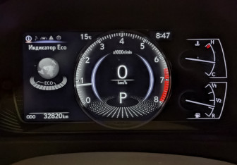 Подержанный автомобиль Lexus UX 2018 года (13 фото)