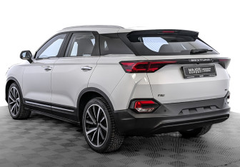 Подержанный автомобиль FAW Bestune T77 2022 года (8 фото)