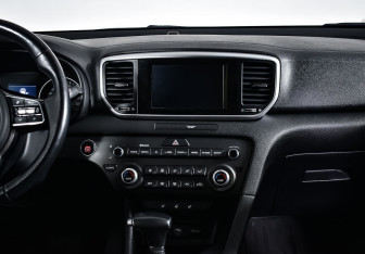 Подержанный автомобиль Kia Sportage 2019 года (11 фото)