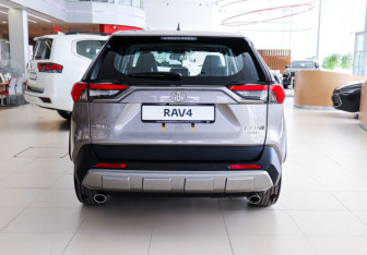 Новый Toyota RAV4 2025 (4 фото)