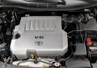 Подержанный автомобиль Toyota Camry Sedan 2017 года (9 фото)