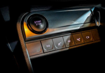 Подержанный автомобиль Renault Kaptur 2020 года (30 фото)