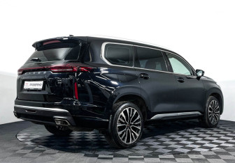 Подержанный автомобиль Exeed VX 2023 года (5 фото)