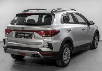 Подержанный автомобиль Kia Rio Hatchback 2021 года (5 фото)