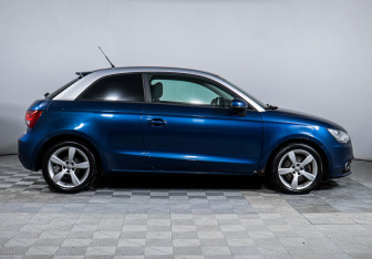 Подержанный автомобиль Audi A1 2011 года (4 фото)