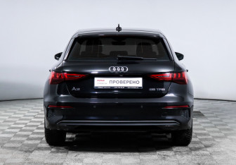 Подержанный автомобиль Audi A3 Hatchback 2021 года (6 фото)