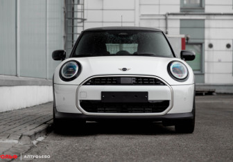 Новый MINI Hatch 2024 (2 фото)