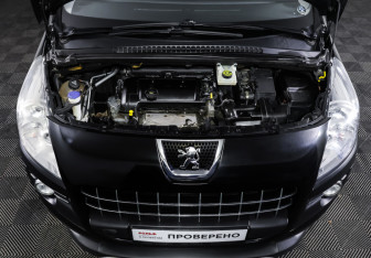 Подержанный автомобиль Peugeot 3008 2012 года (9 фото)