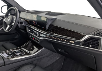 Новый BMW X5 2025 (9 фото)