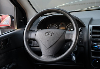 Подержанный автомобиль Hyundai Getz 2007 года (11 фото)