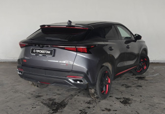 Подержанный автомобиль Omoda C5 2022 года (4 фото)