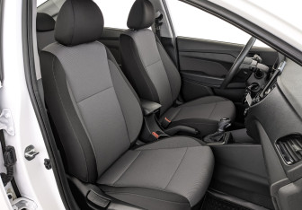 Подержанный автомобиль Hyundai Solaris Sedan 2022 года (24 фото)