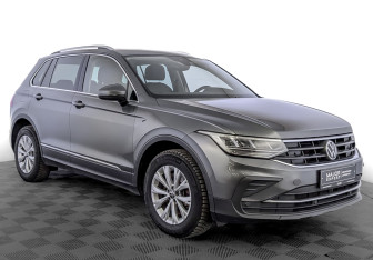 Подержанный автомобиль Volkswagen Tiguan 2021 года (3 фото)