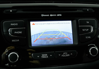 Подержанный автомобиль Kia Ceed Hatchback 2013 года (12 фото)