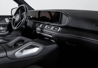 Подержанный автомобиль Mercedes-Benz GLE 2024 года (9 фото)