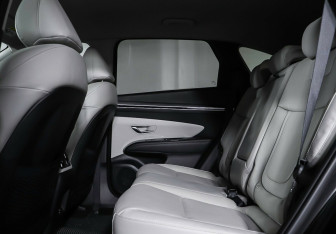 Подержанный автомобиль Hyundai Tucson 2022 года (20 фото)