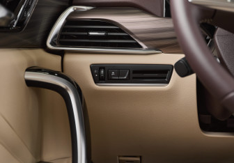 Новый FAW Bestune T77 2023 (10 фото)